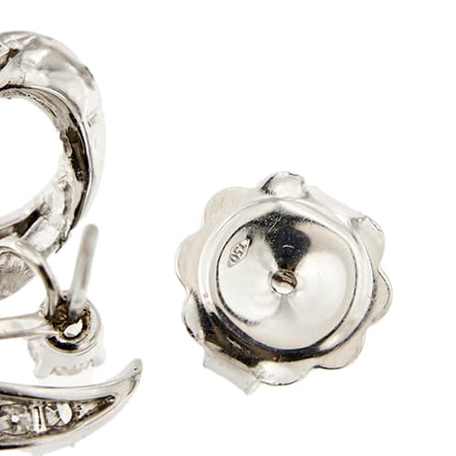 Boucles d'oreilles Boucles d’oreilles puces en or blanc 18 ct avec diamants (2,10 ct) 58 Facettes 38923