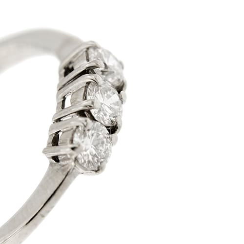 Bague 54 Bague trilogie - anneau en or blanc 18 ct et diamants 0,36 ct 58 Facettes 27536