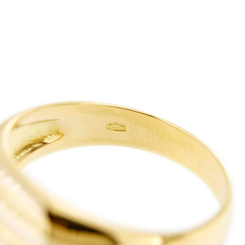 Bague Bague homme - Chevalière en or jaune 18 ct avec diamant 0,08 ct 58 Facettes 35928