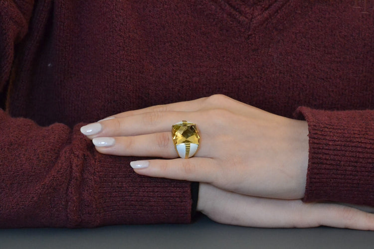 Bague 46 David Webb - Bague en or jaune 18 carats, citrine et émail 58 Facettes 27070