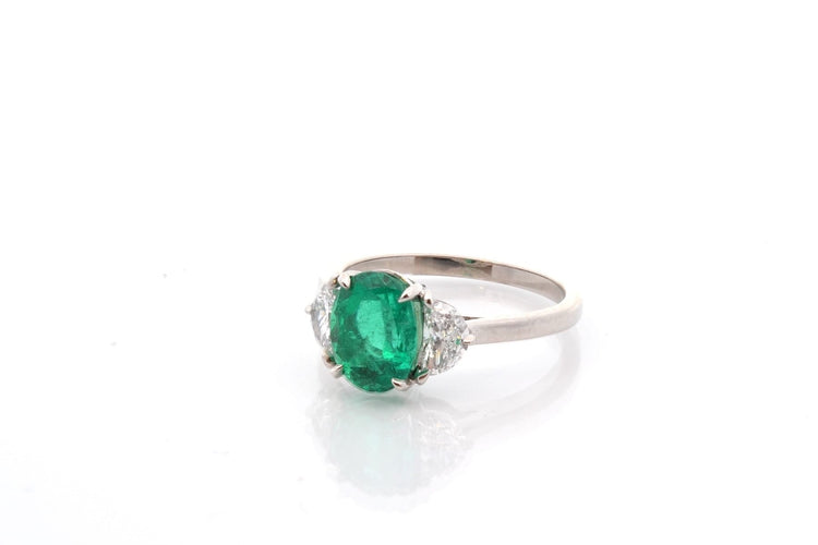 Bague 53 Bague en platine avec émeraude 1,96 ct et diamants 58 Facettes 27095-27127-27263