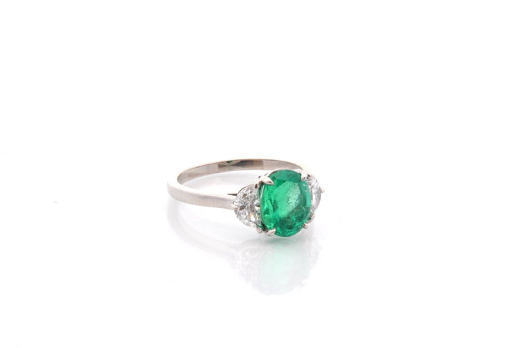 Bague 53 Bague en platine avec émeraude 1,96 ct et diamants 58 Facettes 27095-27127-27263