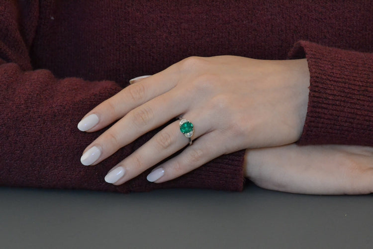 Bague 53 Bague en platine avec émeraude 1,96 ct et diamants 58 Facettes 27095-27127-27263
