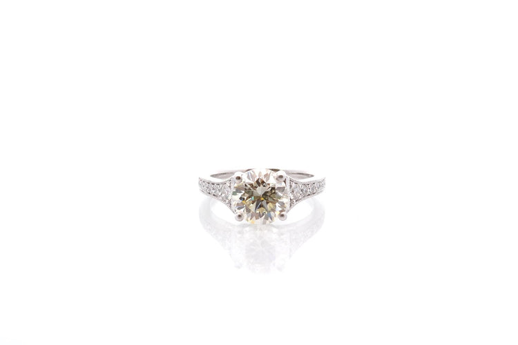 Bague 52 Bague en platine avec diamant 2,43 ct et diamants 58 Facettes 27143-27018
