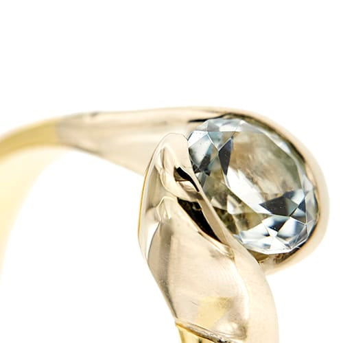 Bague Bague contrariée en or jaune et or blanc 18 ct avec aigue-marine 58 Facettes 37206