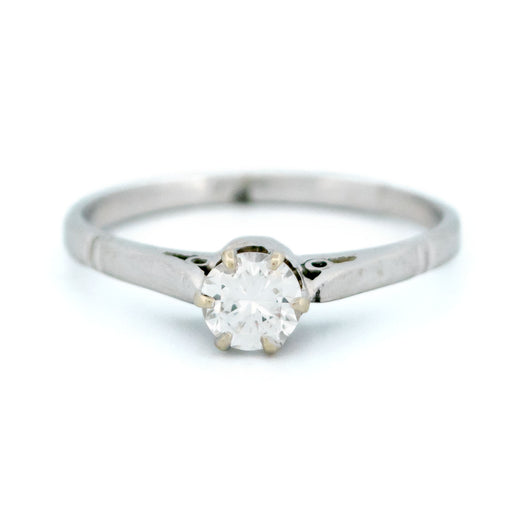 Bague 51 Bague solitaire rétro en or jaune et blanc 14k avec diamant 58 Facettes 7CFD1D485F9B45B895D85A2433C5D286