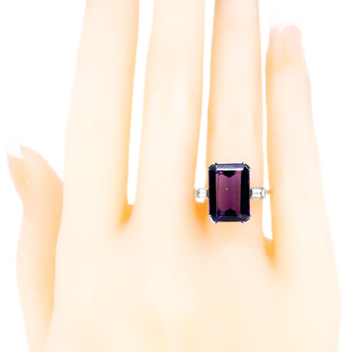 Bague 52.5 Bague cocktail Art déco en platine avec améthyste et diamants 58 Facettes 08680590B67741B99F4F0D06A2443A80