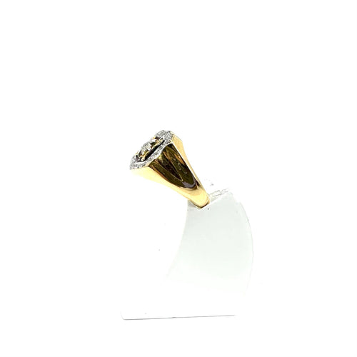 Bague Chevalière blason en or jaune, émail et diamants 58 Facettes Z15B51773