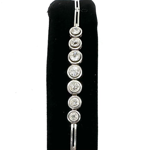 Bracelet Bracelet rivière de diamants en or blanc 58 Facettes Z1351323