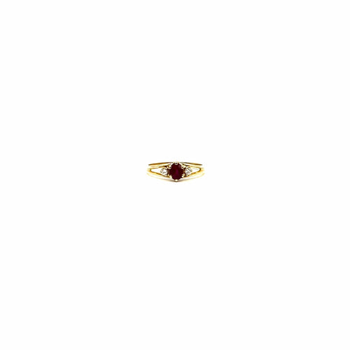 Bague 52 Bague en or jaune 750 avec rubis et diamants 58 Facettes Z1351876