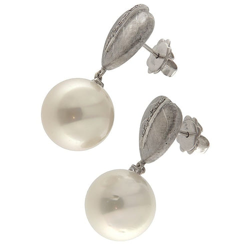 Boucles d'oreilles Orecchini pendenti en or blanc avec diamants et perles, diamètre 14 mm 58 Facettes G3804