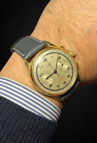 Montre Chronographe Suisse - Chronographe en or jaune 18K 58 Facettes