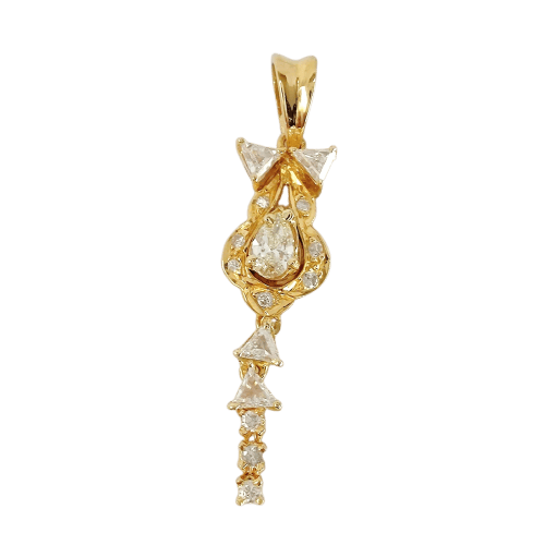 Pendentif Pendentif en or jaune 18 carats et diamants 58 Facettes 5605