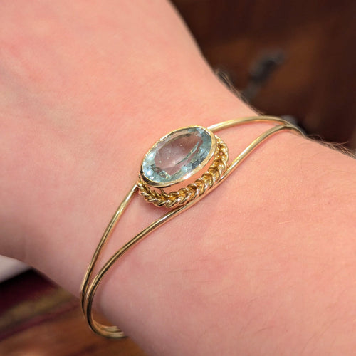 Bracelet Bracelet jonc en or jaune 18 carats et aigue-marine 58 Facettes 31240