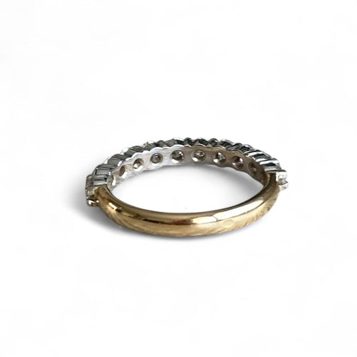 Demi-alliance - Bague en or 18 carats et diamants