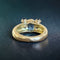 Bague 56 Bague saphir et diamants baguettes en or jaune 18 carats 58 Facettes 342