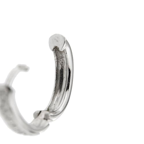 Boucles d'oreilles Boucles d’oreilles créoles ovales en or blanc 18 ct et diamants 58 Facettes 37738