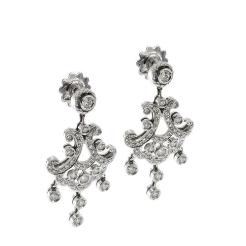 Boucles d'oreilles Boucles d’oreilles pendantes chandelier en or blanc 18 ct et diamants 58 Facettes 33777O