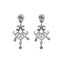 Boucles d'oreilles Boucles d’oreilles pendantes chandelier en or blanc 18 ct et diamants 58 Facettes 33777O