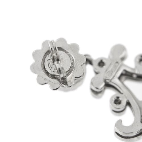 Boucles d'oreilles Boucles d’oreilles pendantes chandelier en or blanc 18 ct et diamants 58 Facettes 33777O