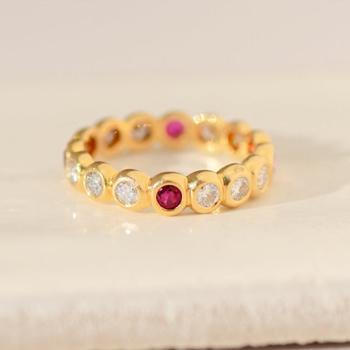 Bague 50 Memory ring - Bague en or jaune 18 carats avec diamants et rubis 58 Facettes