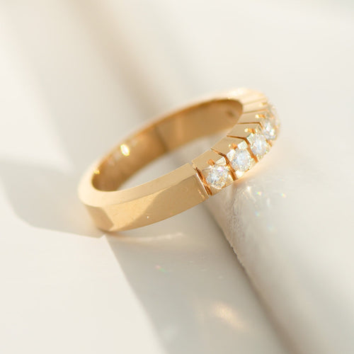 Bague 56 Bague demi-alliance vintage en or jaune 14K et diamants 0,40 ct 58 Facettes