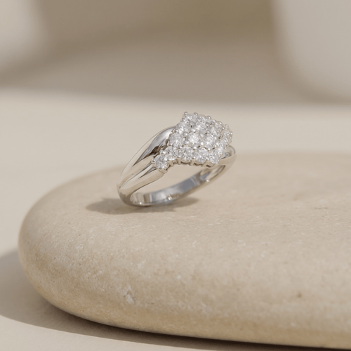 Bague 54 Crossover - Bague vintage en or blanc 14K et diamants 58 Facettes HJ250120