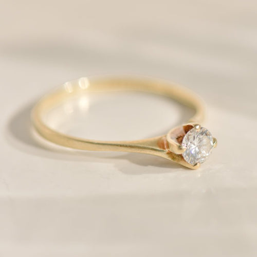 Bague 59 Bague solitaire - Diamant 0,35 ct en or jaune 14 carats 58 Facettes