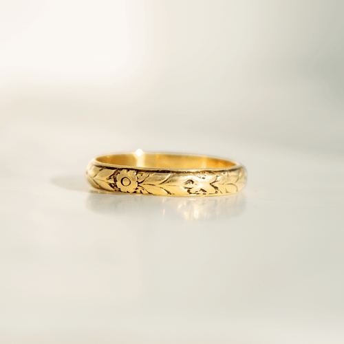 Bague 56 Bague Art nouveau en or jaune 14 carats (585) à gravure florale 58 Facettes