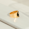 Bague 56 Bague vintage en or jaune 18 carats avec palme et émail noir 58 Facettes