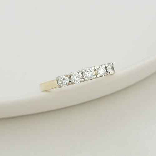 Bague Demi-alliance - Bague en or jaune 14K et diamants 58 Facettes 3140