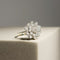 Bague 55 Bague en or blanc 14 carats avec diamants taille brillant 58 Facettes 2824