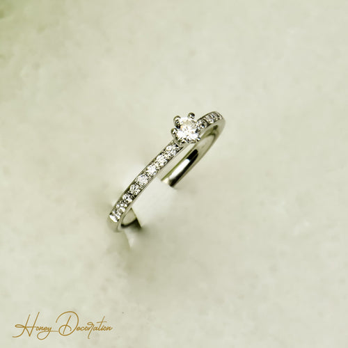 Bague 52.5 Bague halo en platine 950 avec diamants taille brillant 58 Facettes 2821