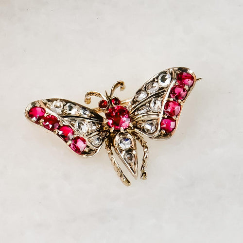 Broche Broche géorgienne papillon en or 585 avec diamants et rubis 58 Facettes 2578