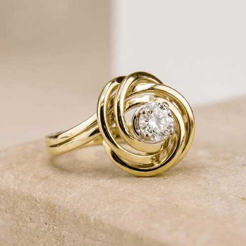 Bague 52.5 Solitaire - Bague en or jaune 14 carats diamant 58 Facettes 2584
