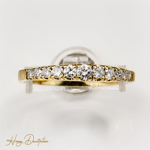 Bague 61.5 Bague demi-alliance en or jaune 18 carats avec diamants 58 Facettes 2506