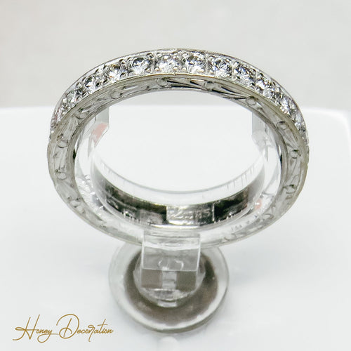 Bague 53 Bague mémoire - Bague en or blanc 14K et diamants 58 Facettes 2497