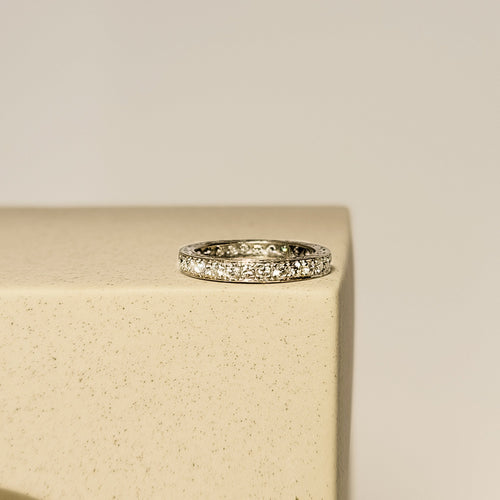 Bague 53 Bague mémoire - Bague en or blanc 14K et diamants 58 Facettes 2497