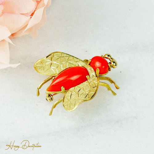 Pendentif Pendentif abeille en or jaune 18 carats et corail 58 Facettes 2020