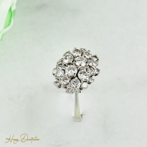 Bague 53 Bague en or blanc 585 avec 20 diamants taille brillant 58 Facettes 1619