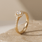 Bague 52.5 Halo - Bague en or jaune 18 carats et diamants 58 Facettes 2952