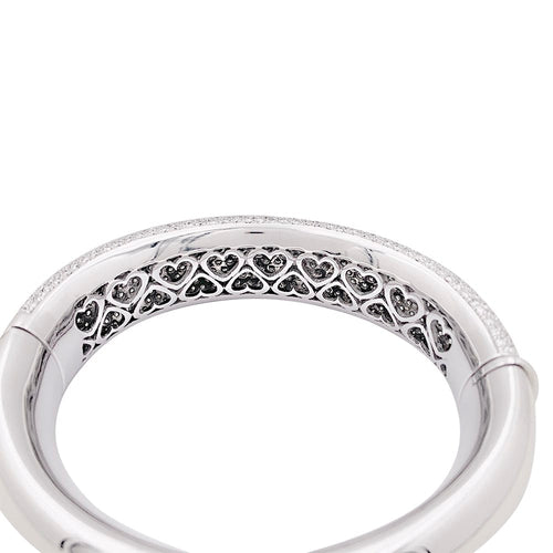 Bracelet Bracelet jonc en or blanc 750 pavé de diamants 58 Facettes 34080