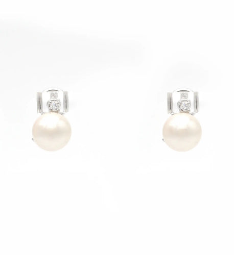 Boucles d'oreilles Boucles d’oreilles en or blanc 18 ct avec perles et diamants 58 Facettes 13967