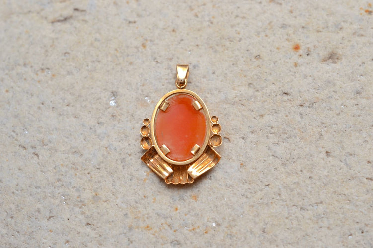 Pendentif Pendentif camée décor perlé en or jaune 18k 58 Facettes 3038