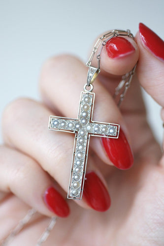 Pendentif Pendentif croix Art déco en or et platine, perles et diamants 58 Facettes