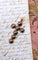 Pendentif Pendentif croix cabochons d’agates en or jaune 14kt 58 Facettes