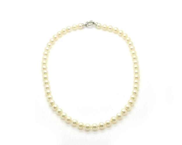 Collier Collier de perles du Japon 44 cm avec fermoir en or blanc 18 ct 58 Facettes 13534