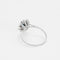 Bague 60.5 Bague marguerite en or blanc, saphir et diamants 58 Facettes 58FC103