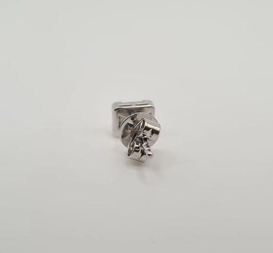 Boucles d'oreilles Boucles d’oreilles or blanc serties de diamants baguettes 58 Facettes