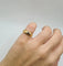 Bague 50 Bague or jaune sertie de diamants et d’un saphir 58 Facettes